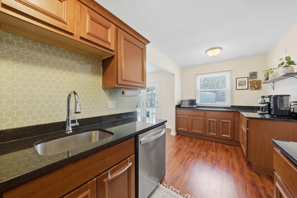 113 Parklawn Court Bolingbrook IL 60440