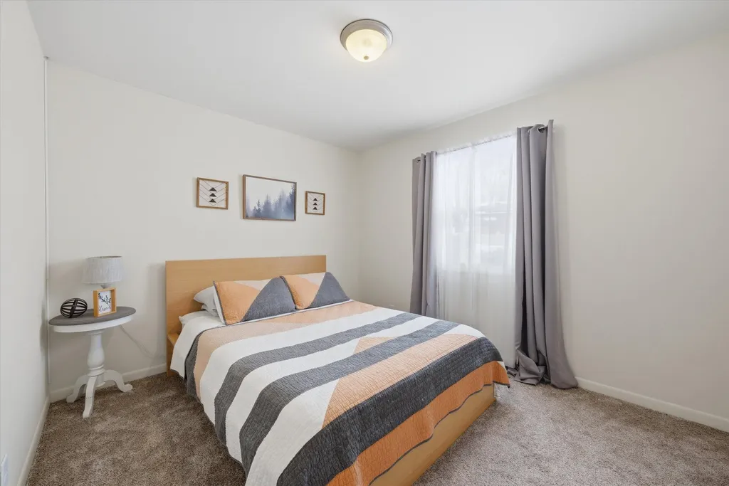 113 Parklawn Court Bolingbrook IL 60440