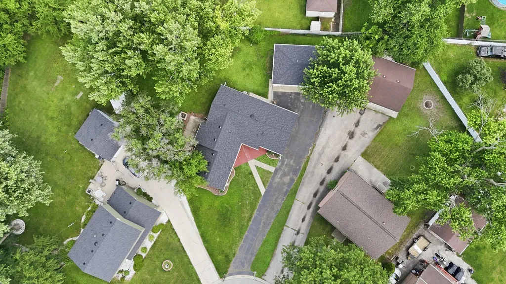 113 Parklawn Court Bolingbrook IL 60440