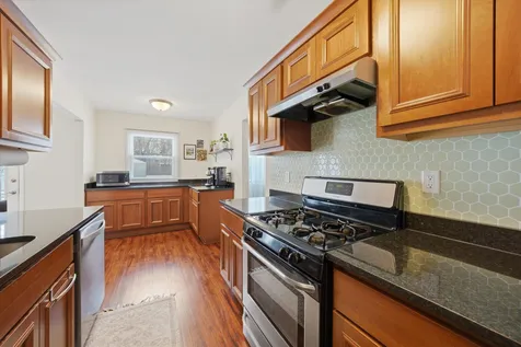 113 Parklawn Court Bolingbrook IL 60440