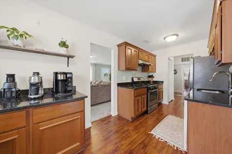 113 Parklawn Court Bolingbrook IL 60440