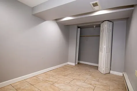 211 South Campbell Avenue Chicago IL 60612