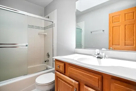 604 South Beverly Avenue Addison IL 60101
