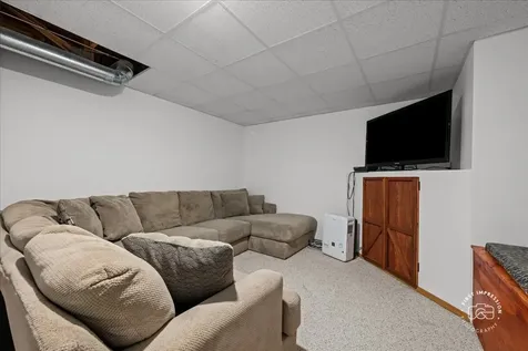 5 Ridge Court South Elgin IL 60177