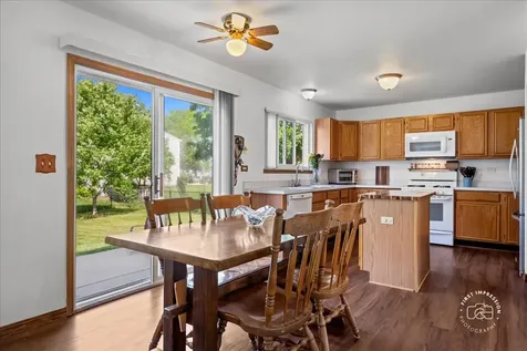 5 Ridge Court South Elgin IL 60177