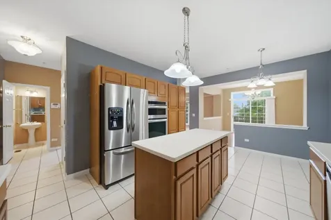 5451 Mcdonough Road Hoffman Estates IL 60192