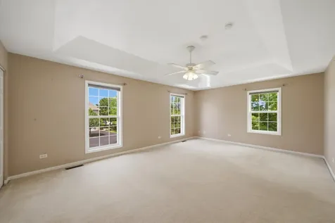 5451 Mcdonough Road Hoffman Estates IL 60192