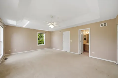 5451 Mcdonough Road Hoffman Estates IL 60192