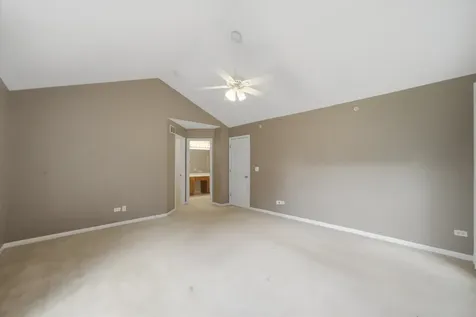 5451 Mcdonough Road Hoffman Estates IL 60192