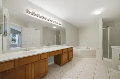 5451 Mcdonough Road Hoffman Estates IL 60192