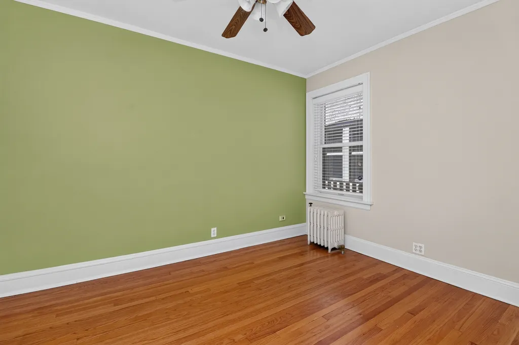438 North Main Street Glen Ellyn IL 60137