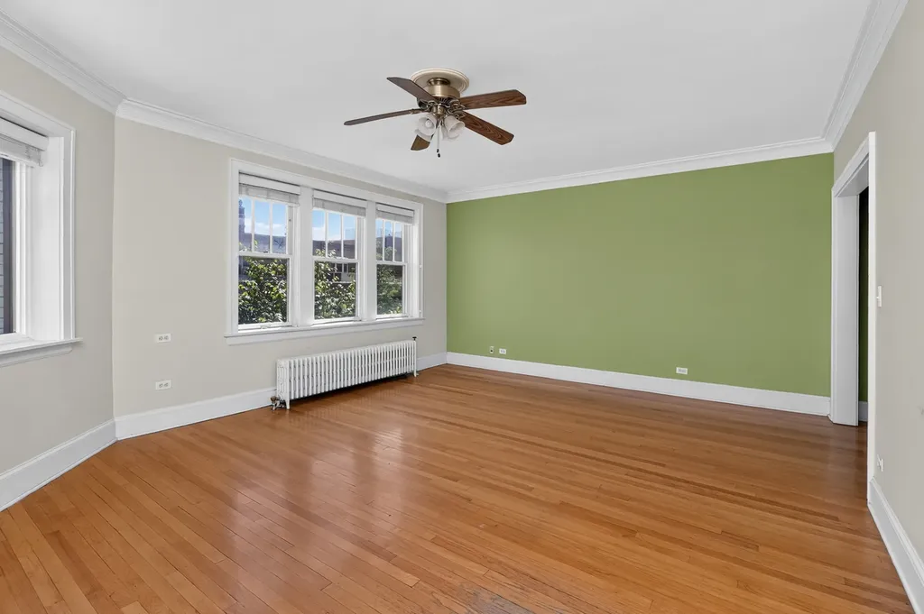 438 North Main Street Glen Ellyn IL 60137