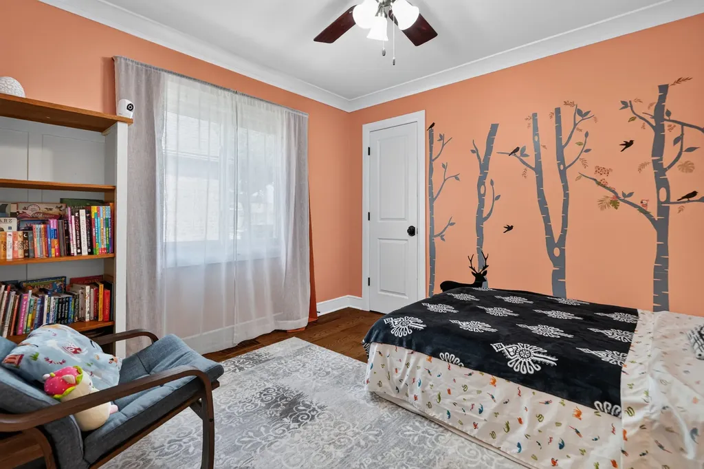 5750 South Normandy Avenue Chicago IL 60638