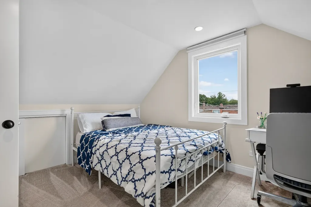 5750 South Normandy Avenue Chicago IL 60638