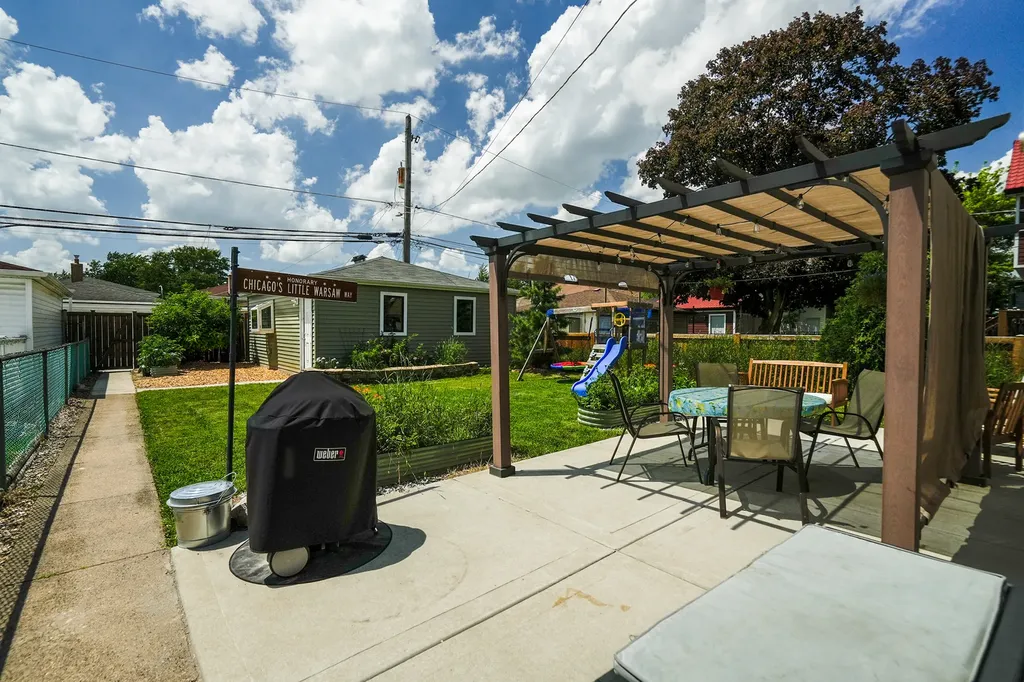 5750 South Normandy Avenue Chicago IL 60638