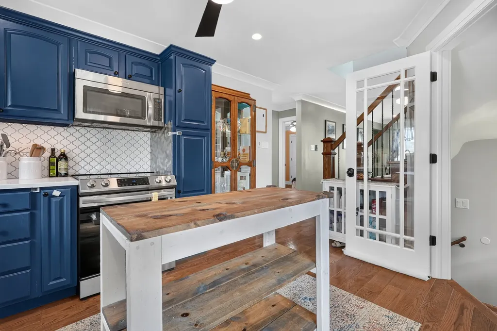 5750 South Normandy Avenue Chicago IL 60638