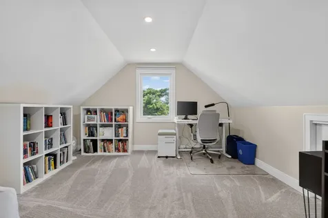 5750 South Normandy Avenue Chicago IL 60638
