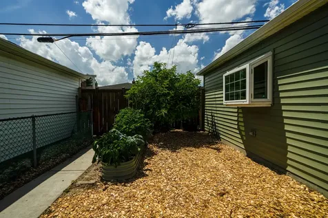 5750 South Normandy Avenue Chicago IL 60638