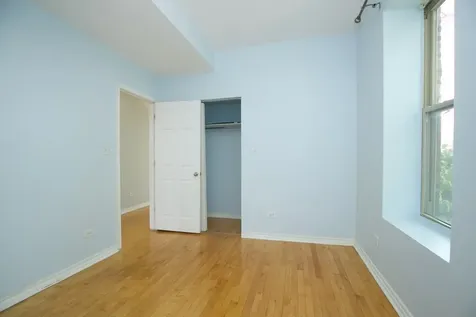 2537 North Kildare Avenue Chicago IL 60639