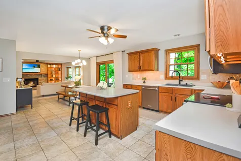 2411 Clarkson Lane Bloomington IL 61704