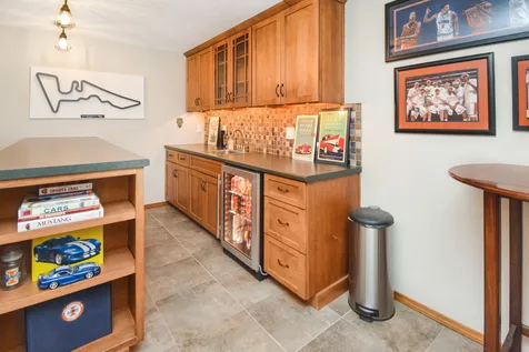 2411 Clarkson Lane Bloomington IL 61704