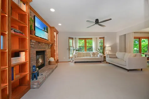 2411 Clarkson Lane Bloomington IL 61704