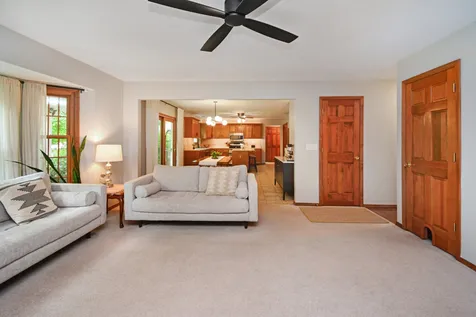 2411 Clarkson Lane Bloomington IL 61704