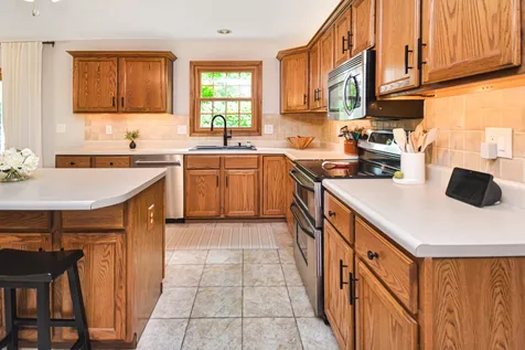 2411 Clarkson Lane Bloomington IL 61704