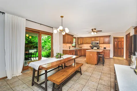 2411 Clarkson Lane Bloomington IL 61704
