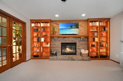 2411 Clarkson Lane Bloomington IL 61704