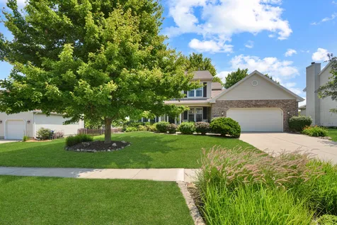 2411 Clarkson Lane Bloomington IL 61704