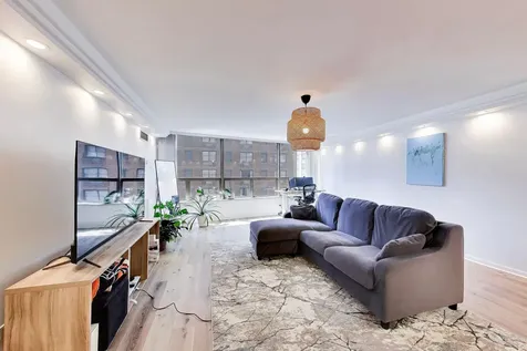 110 East Delaware Place Chicago IL 60611
