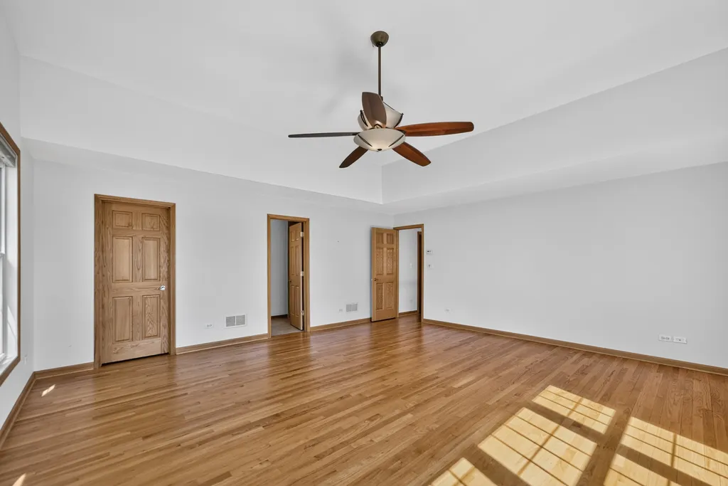 1142 South Cornell Avenue Villa Park IL 60181