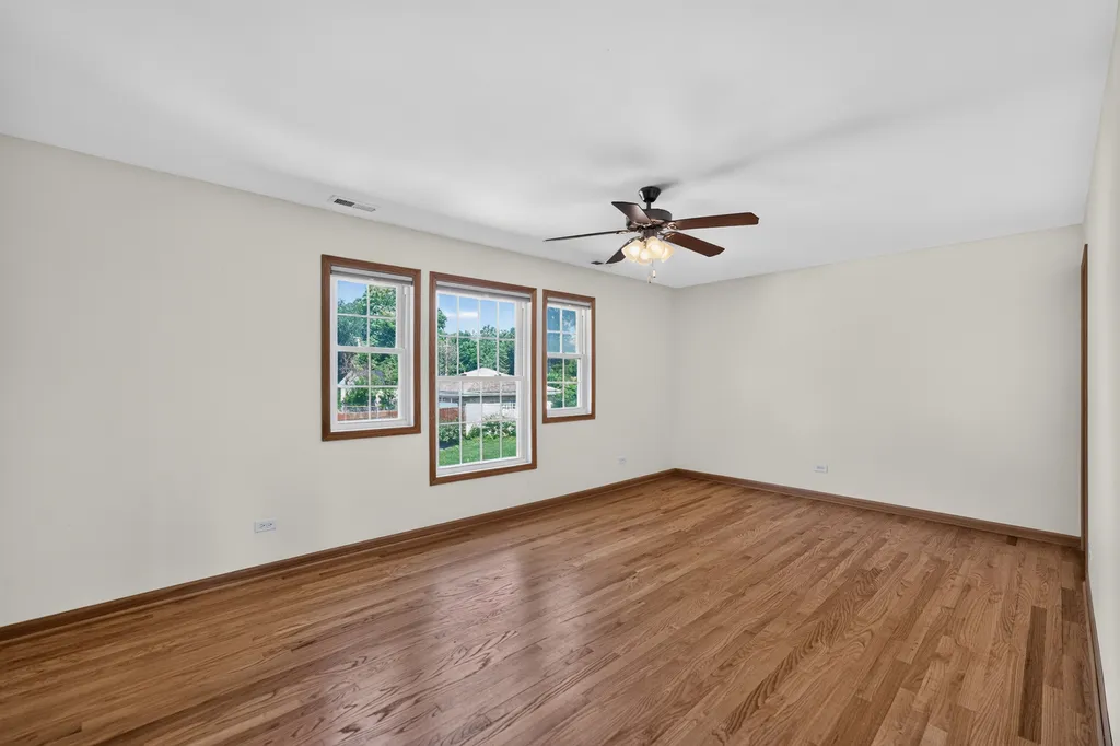 1142 South Cornell Avenue Villa Park IL 60181