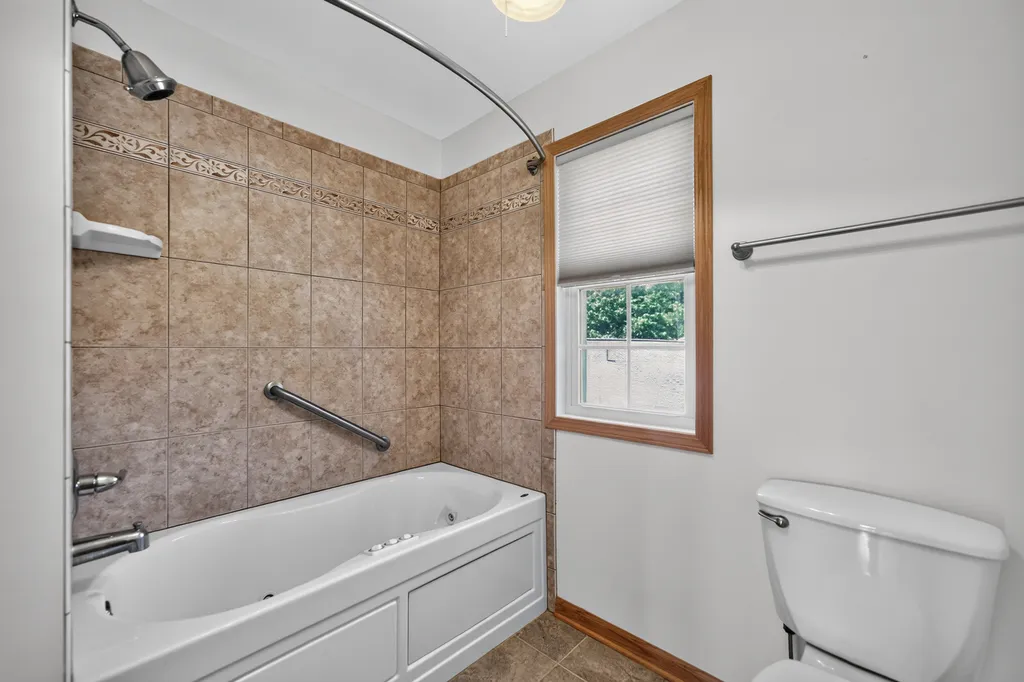 1142 South Cornell Avenue Villa Park IL 60181