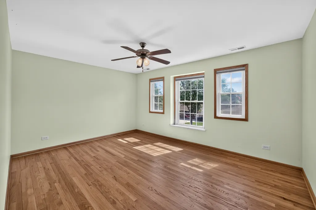 1142 South Cornell Avenue Villa Park IL 60181
