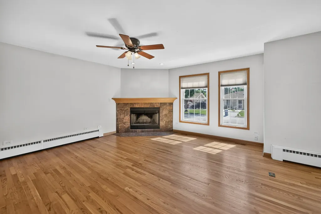 1142 South Cornell Avenue Villa Park IL 60181