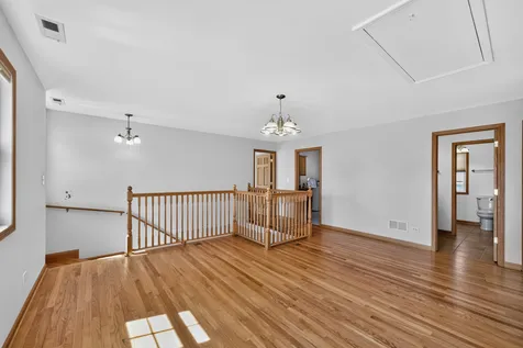 1142 South Cornell Avenue Villa Park IL 60181