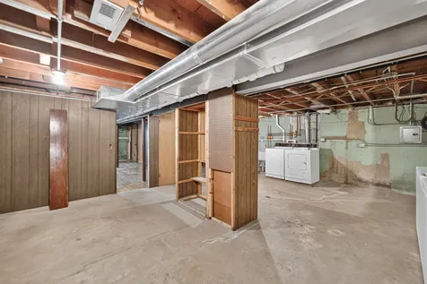 1142 South Cornell Avenue Villa Park IL 60181
