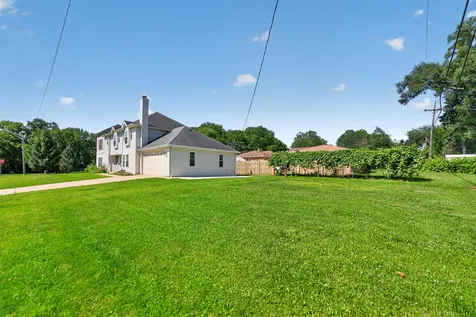 1142 South Cornell Avenue Villa Park IL 60181