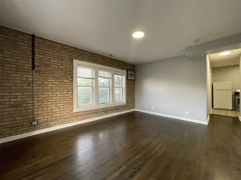 3935 West Division Street Chicago IL 60651