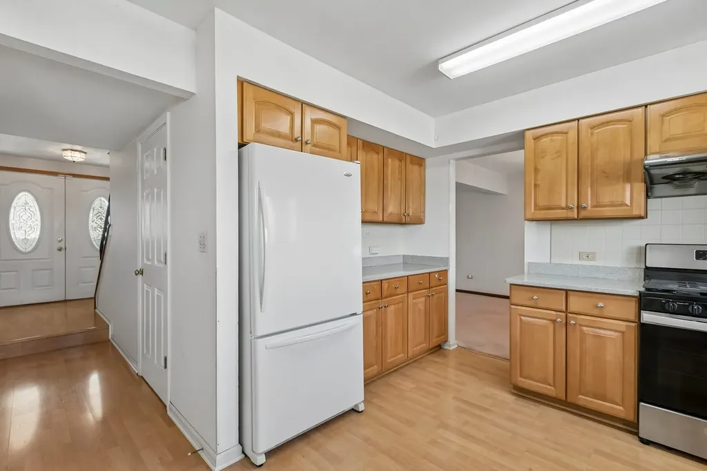 1105 East Point Drive Schaumburg IL 60193