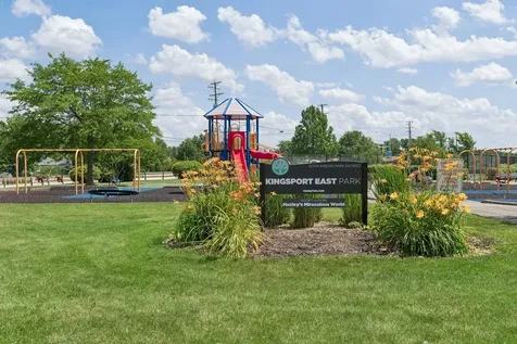 1105 East Point Drive Schaumburg IL 60193