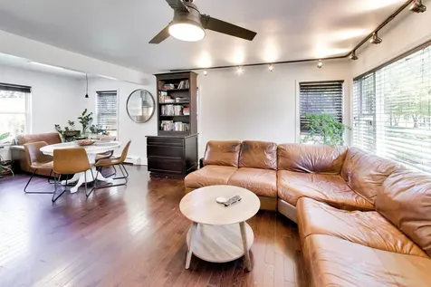 232 East Village Drive Northlake IL 60164