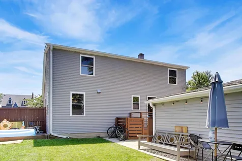 232 East Village Drive Northlake IL 60164
