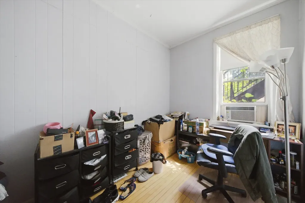 5051 North Lincoln Avenue Chicago IL 60625