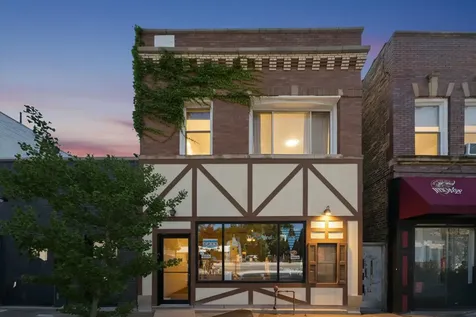 5051 North Lincoln Avenue Chicago IL 60625