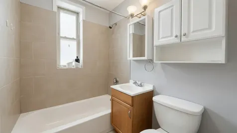 3727 North Ashland Avenue Chicago IL 60613