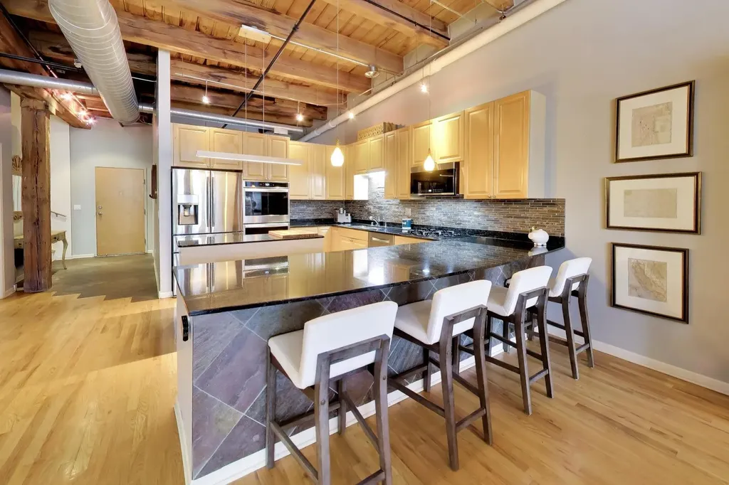 520 West Huron Street Chicago IL 60654