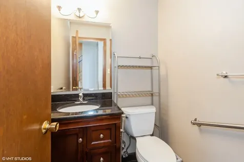 145 Rumsey Place Westmont IL 60559